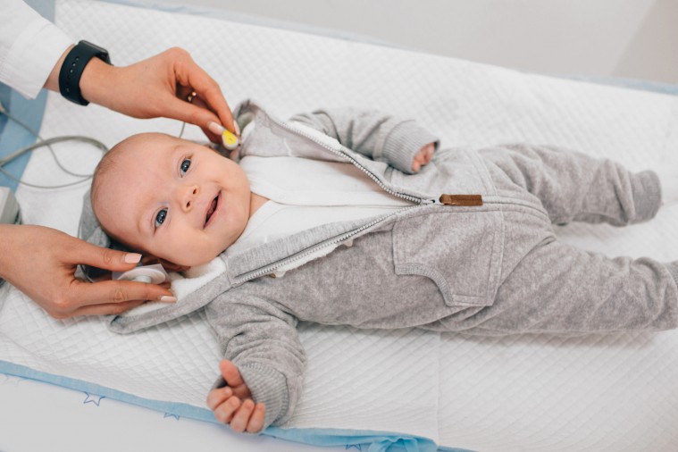 Tratamientos de la hipoacusia para tus hijos